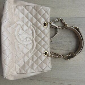 Chanel Cream Caviar Jumbo Tote - Authentic in Fair Conditio
